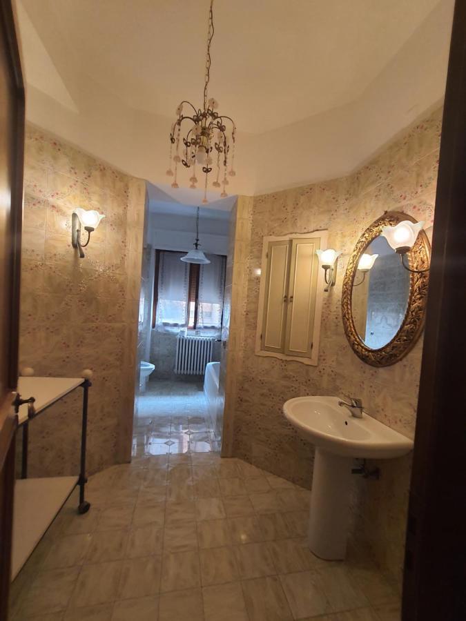 Spazioso Appartamento In Centro Citta San Benedetto del Tronto Eksteriør billede